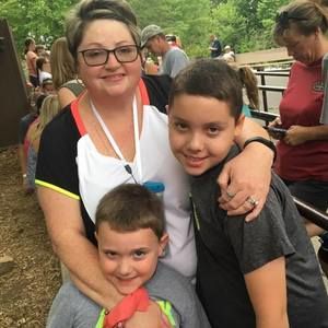 Meet your Posher, Lisa